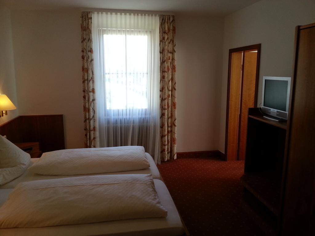 Hotel Seewirt Nonnenhorn Szoba fotó