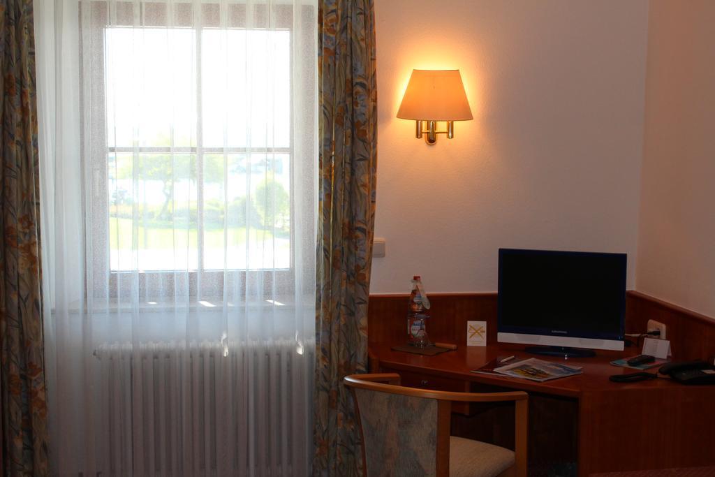 Hotel Seewirt Nonnenhorn Kültér fotó