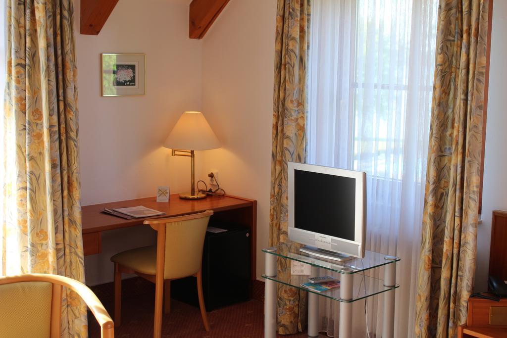 Hotel Seewirt Nonnenhorn Kültér fotó