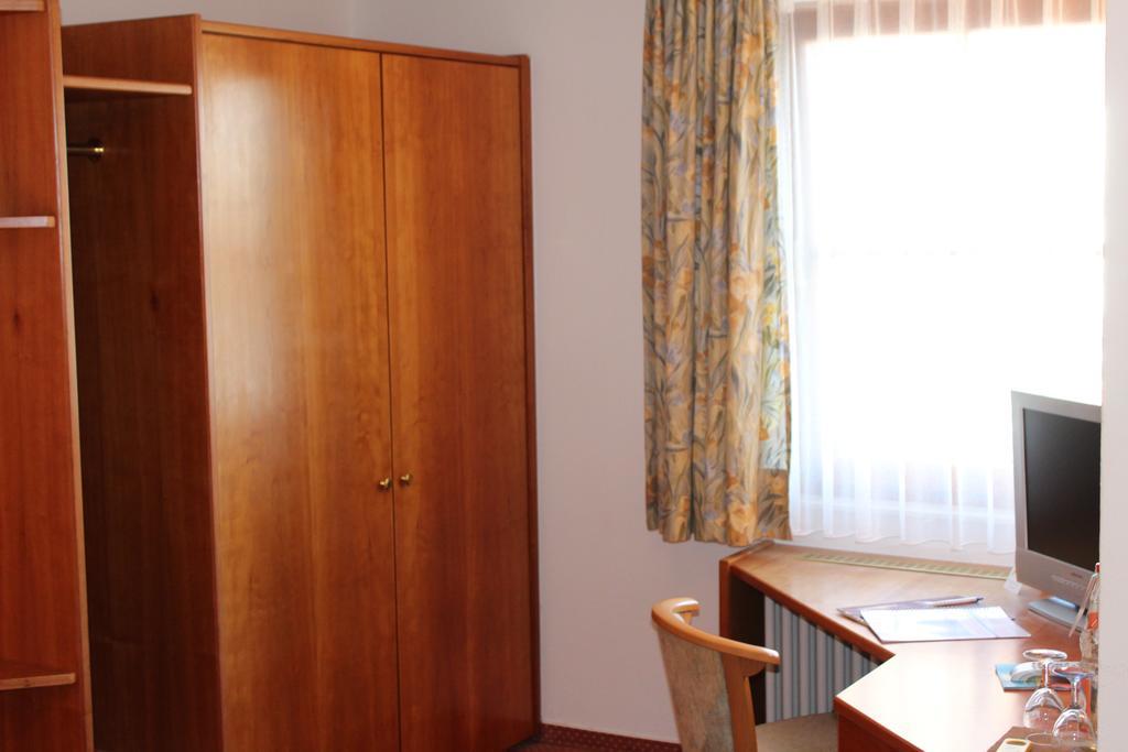 Hotel Seewirt Nonnenhorn Kültér fotó
